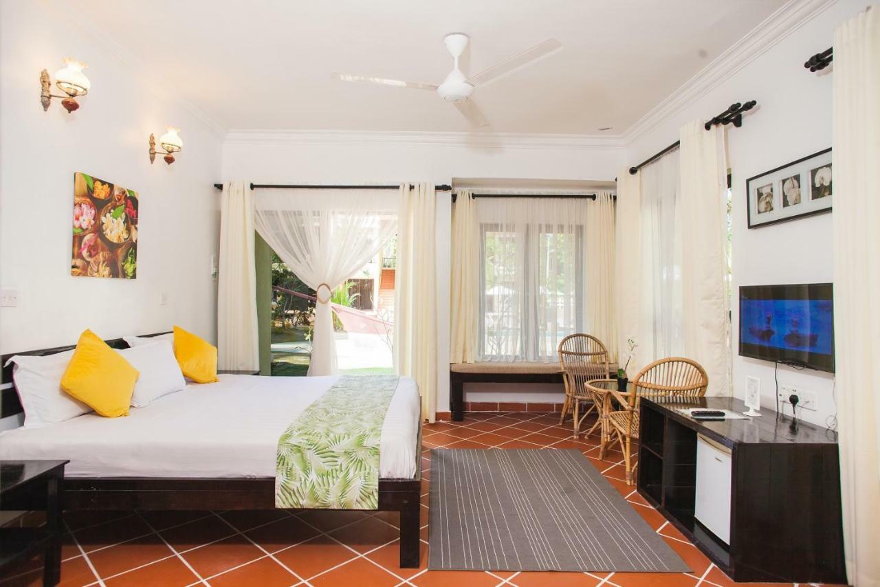 Anjungan Beach Resort Kampung Teluk Nipah Kültér fotó
